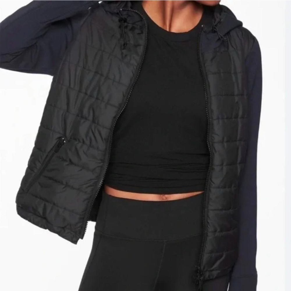 Athleta Cozier Primaloft Insulated Hoodie Jacket Medium
